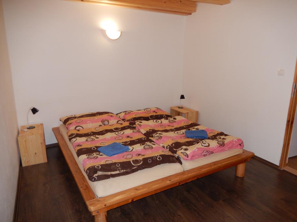 Knovicky Apartment U Lochu מראה חיצוני תמונה